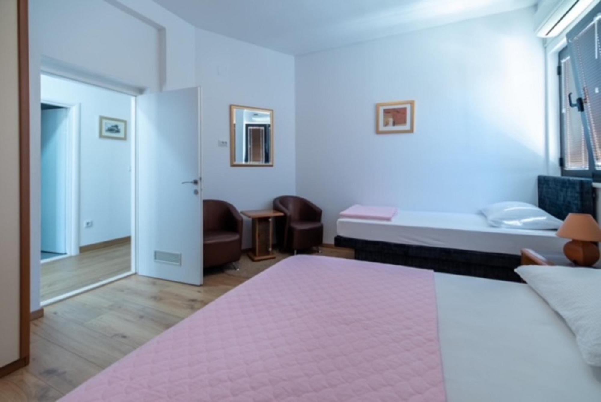 Guest House Kono Dubrovnik Bagian luar foto
